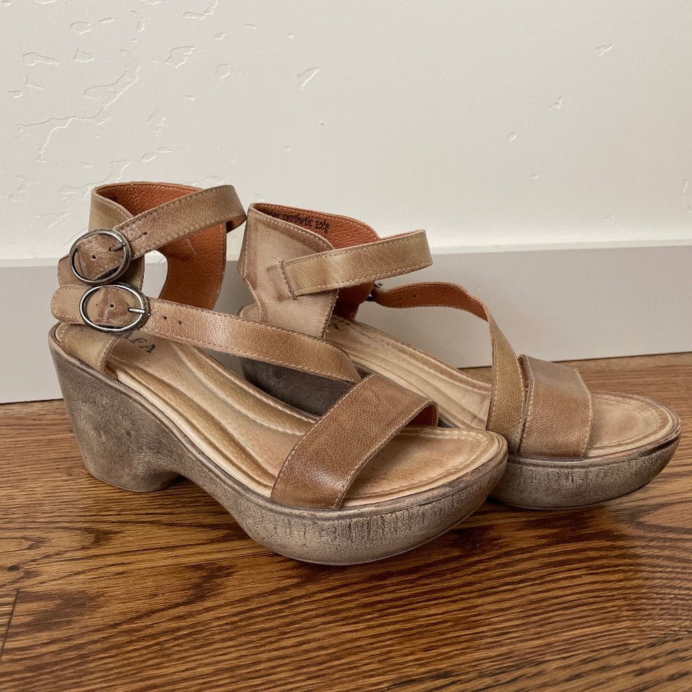 Jafa 820 Women’s Leather Crossover Heels Size 37